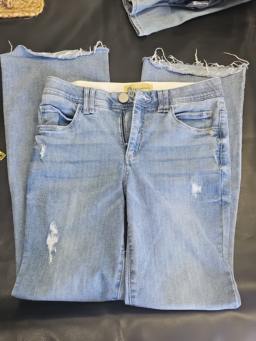 Democracy Light Blue Distressed Cropped Jeans
